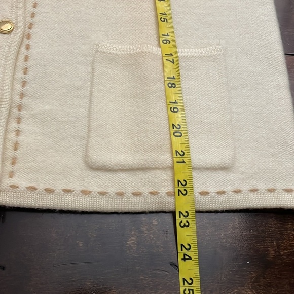 Karen Scott 100% wool cardigan sweater Cream Gold tone buttons Size M Classy - Picture 9 of 11